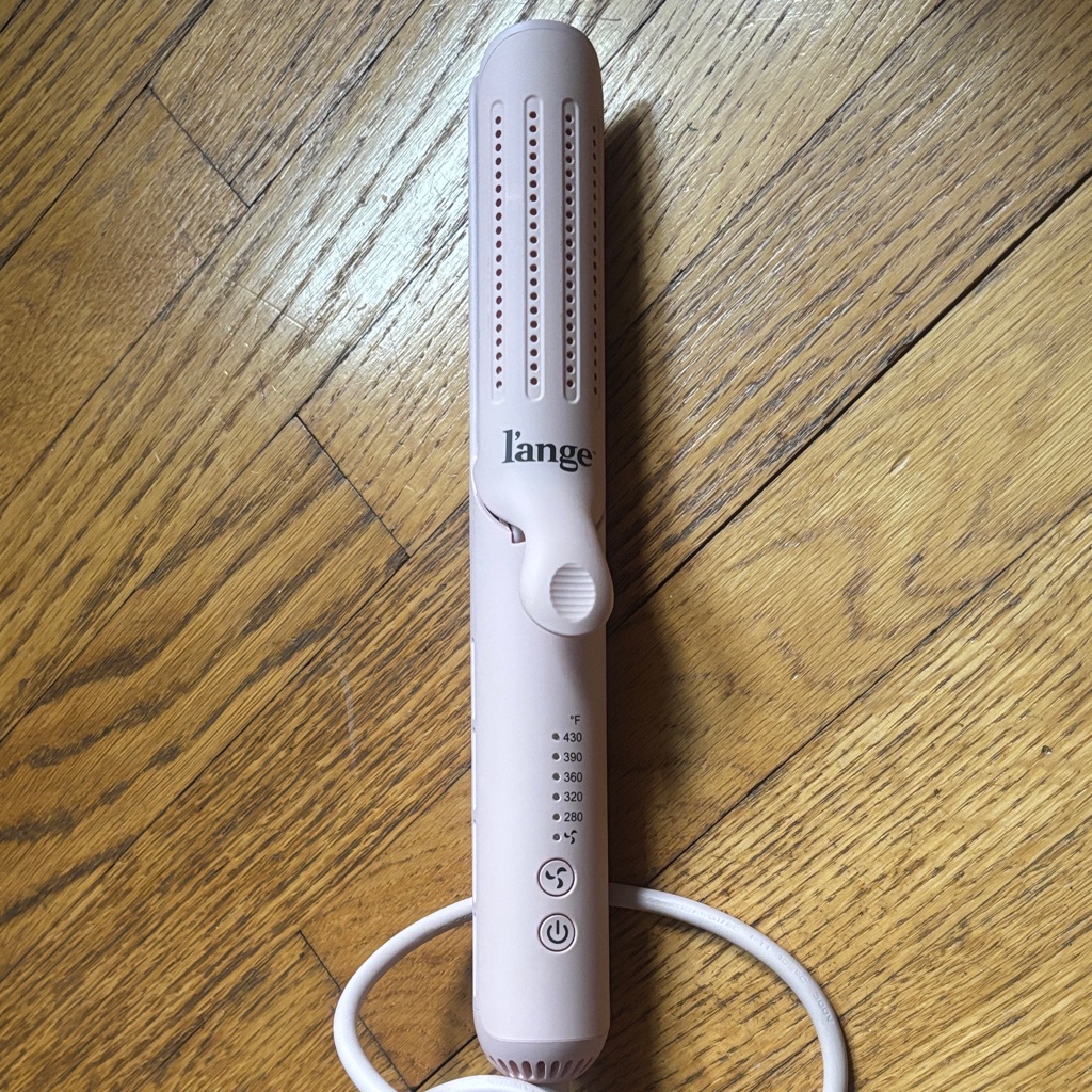 Lange Hair Styling Tool In Light Pink